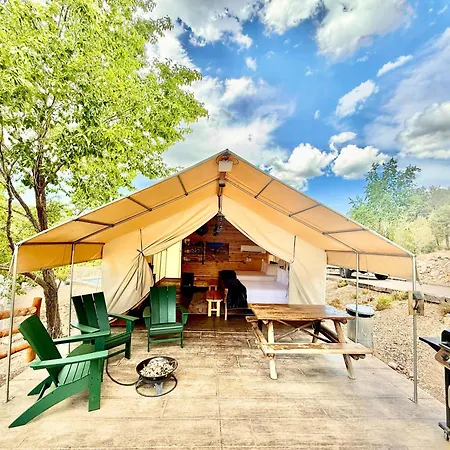 Glamping Tent #4 With Heat Ac And Private Bath
